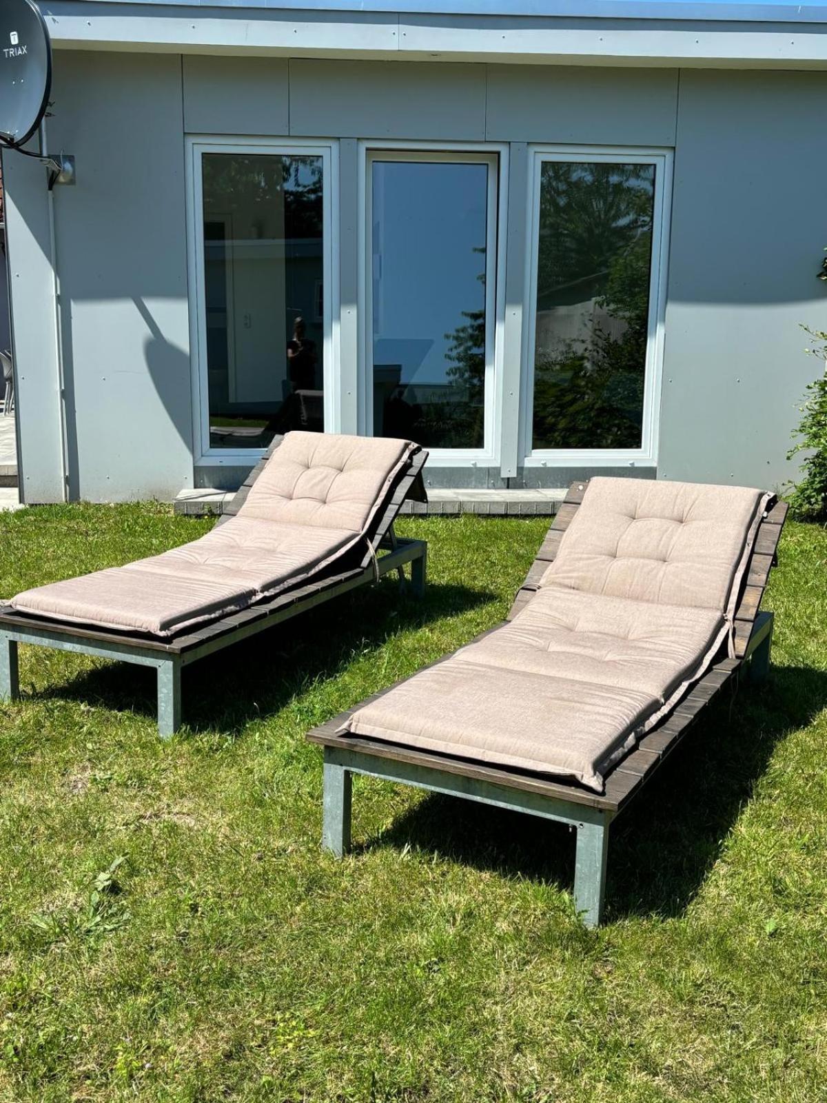 Pappelhof - Doppelhaushaelfte Mit Garten In Grömitz Exteriér fotografie